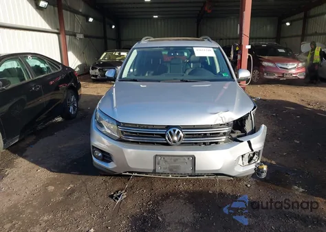 2015 Volkswagen Tiguan Se from USA, damaged, VIN WVGAV7AX1FW563554